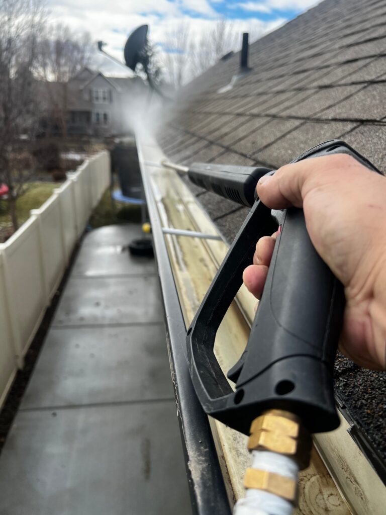 Wichita Gutter Cleaning KS
